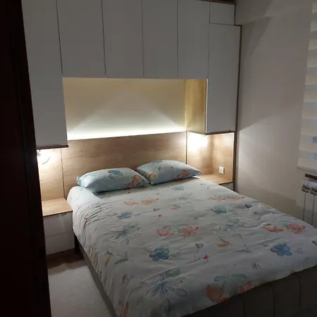 Nik Lux Апартаменты *