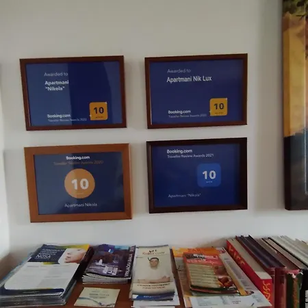 Nik Lux Апартаменты