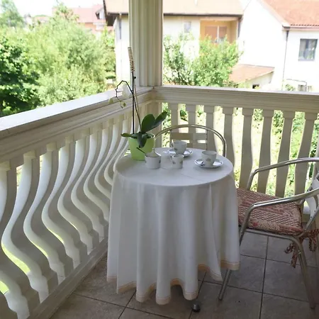 Nik Lux Апартаменты *